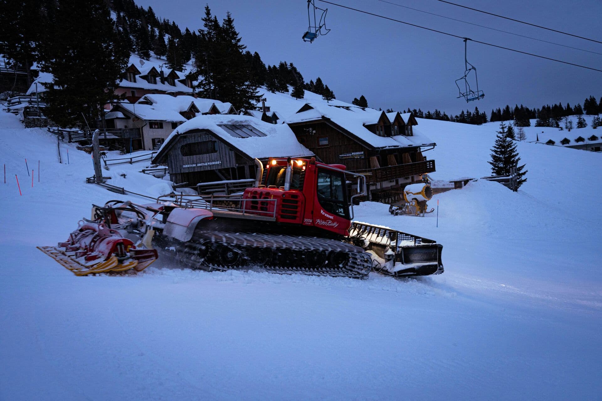 Dameuse en montagne - machines mobiles